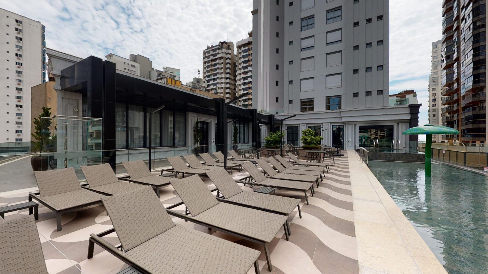 2802-New-York-Apartments-02242022_165939