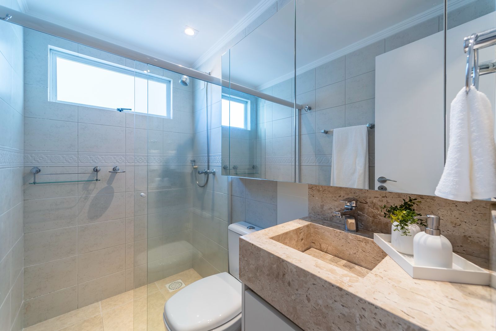 WhatsApp Image 2025-10-11 at 13.14.58 (1)