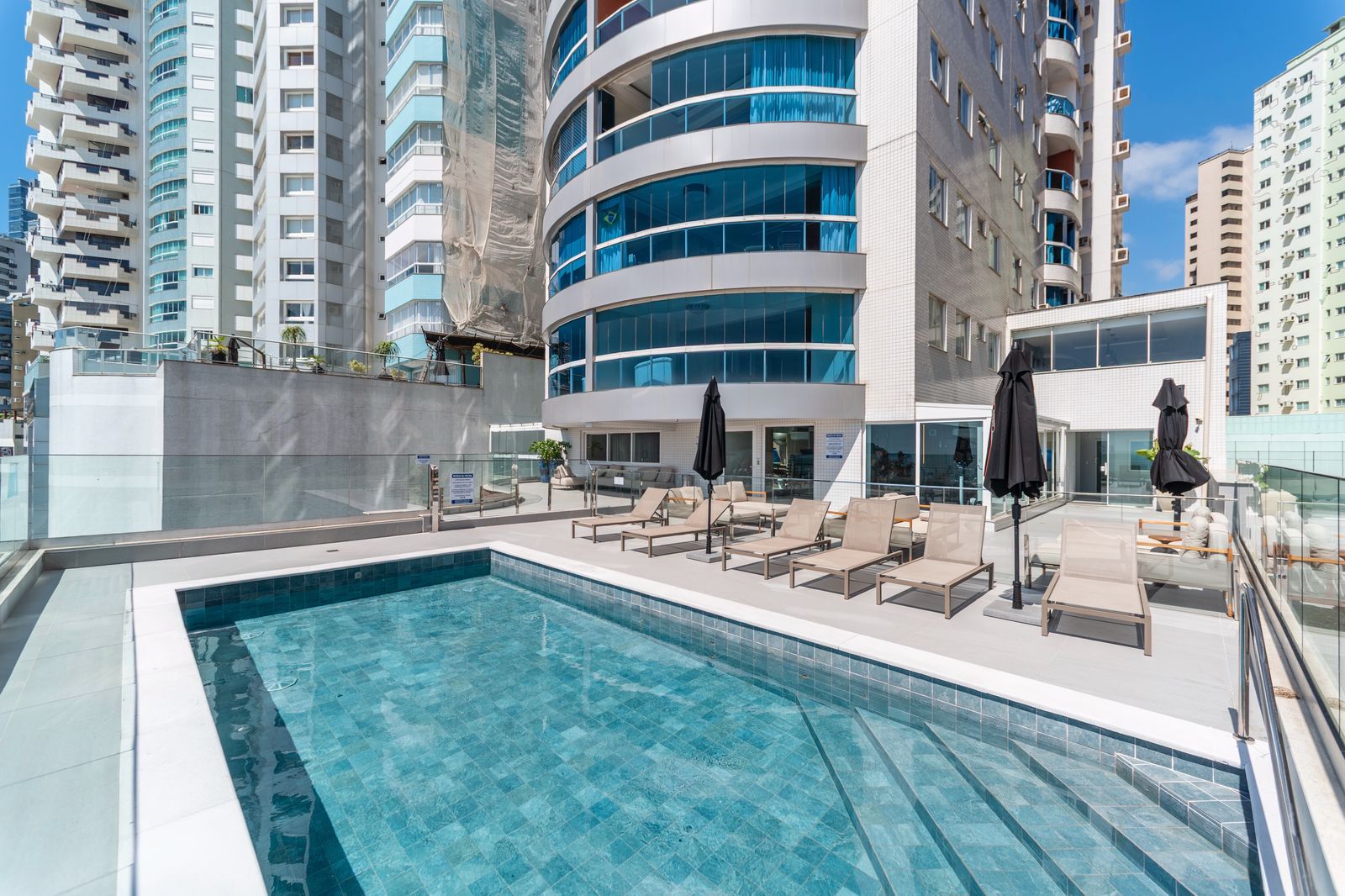 WhatsApp Image 2025-10-11 at 13.17.46 (2)