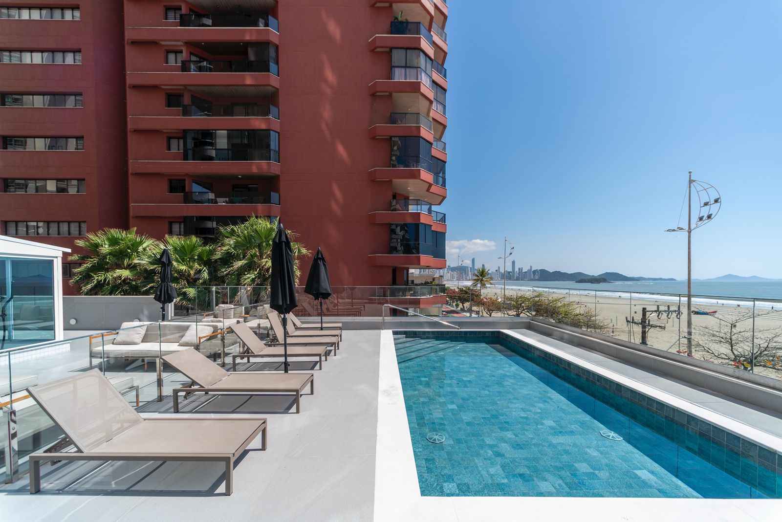 WhatsApp Image 2025-10-11 at 13.17.47 (1)