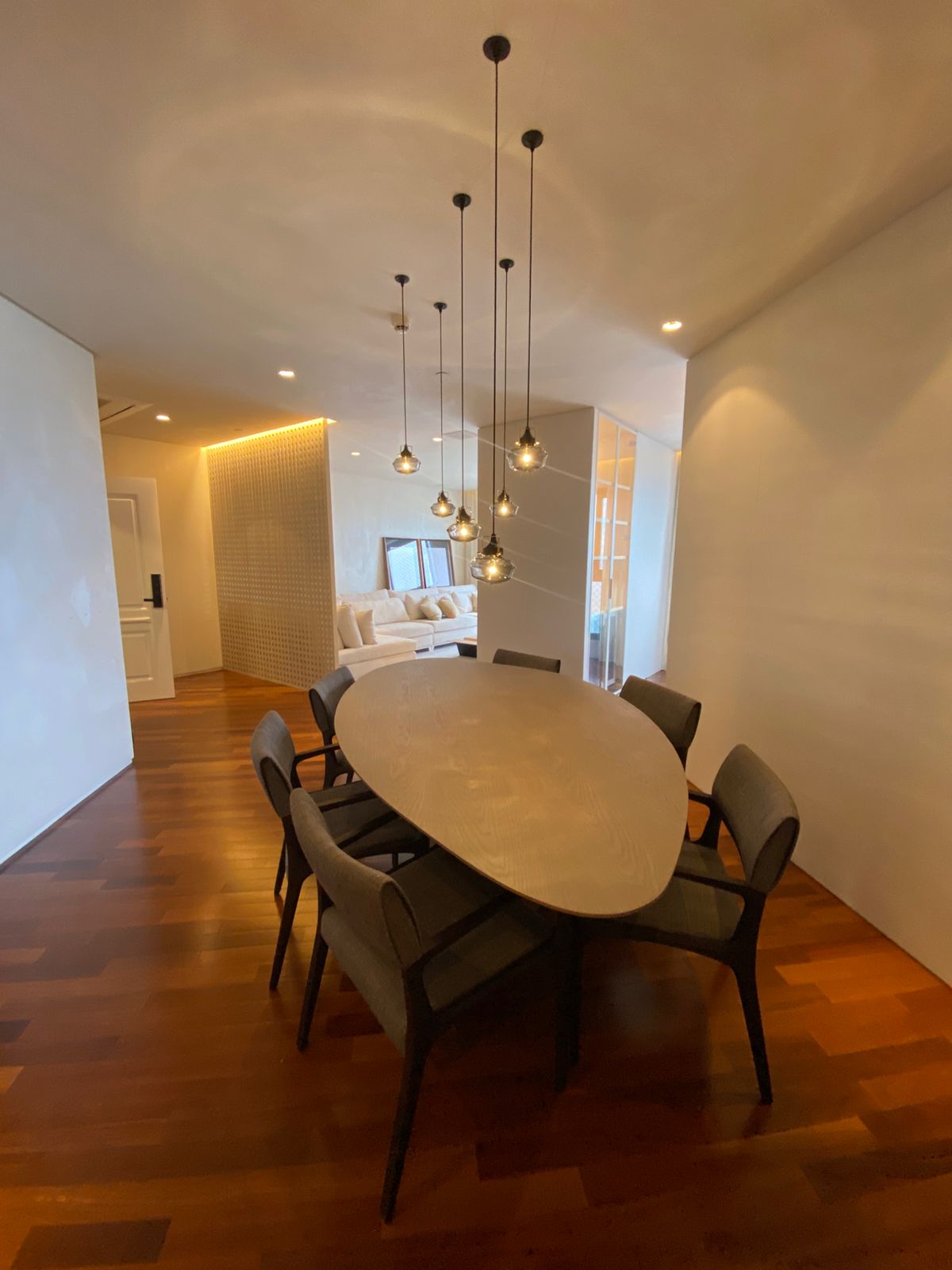 WhatsApp Image 2025-10-20 at 10.45.17 (1)