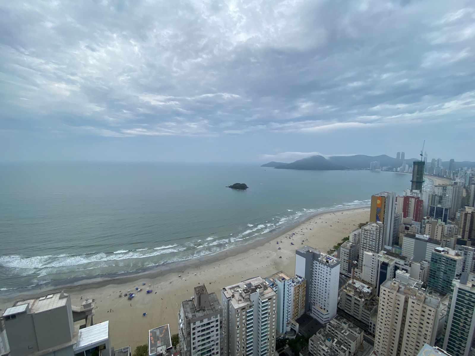 WhatsApp Image 2025-10-20 at 10.45.22 (1)