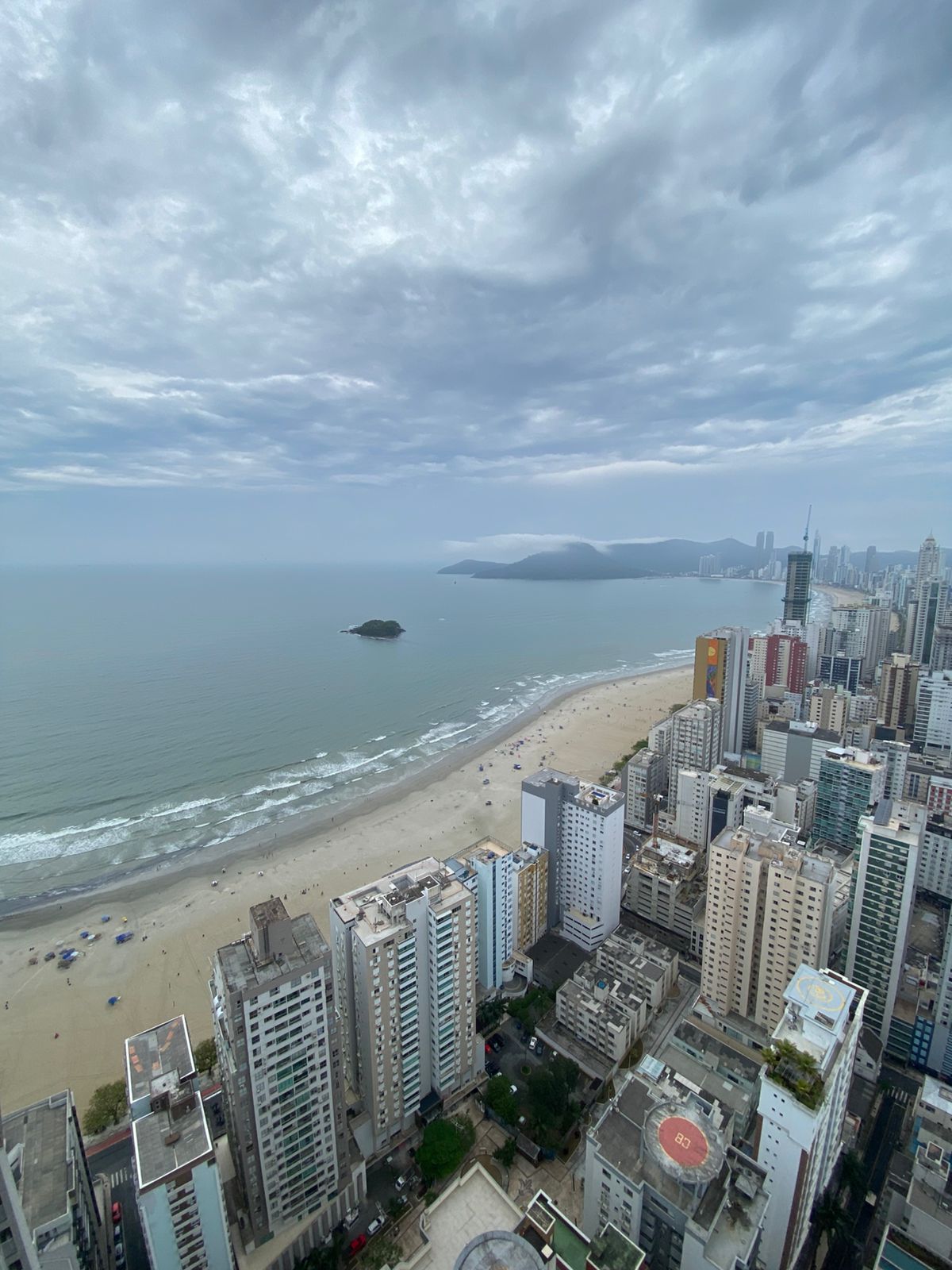 WhatsApp Image 2025-10-20 at 10.45.34 (1)