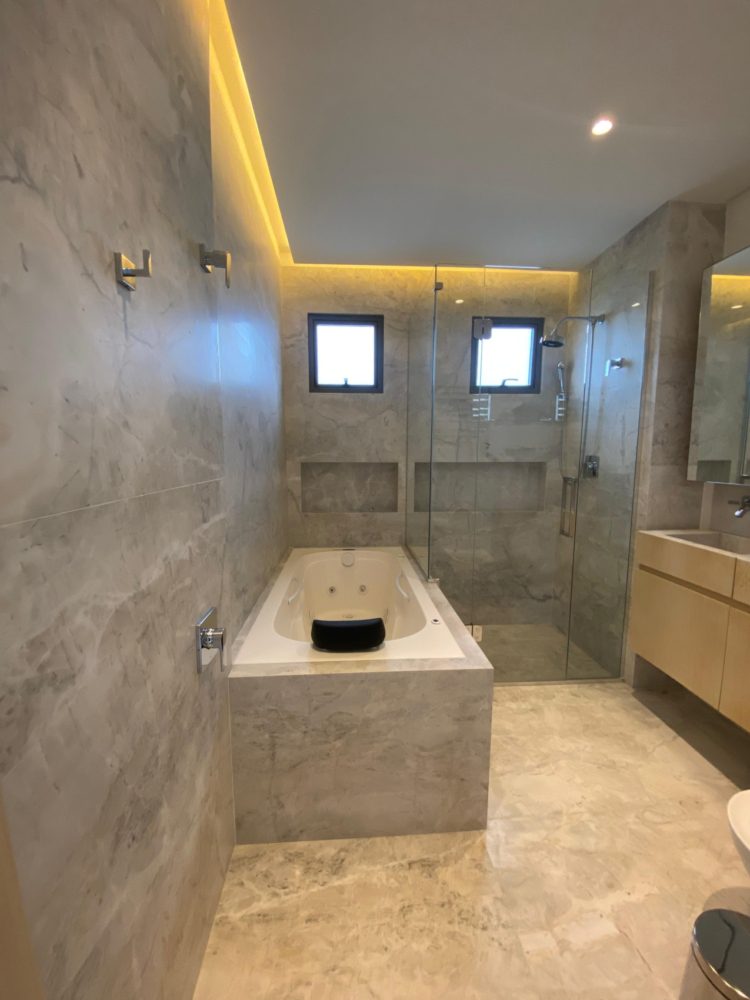 WhatsApp Image 2025-10-20 at 10.46.16