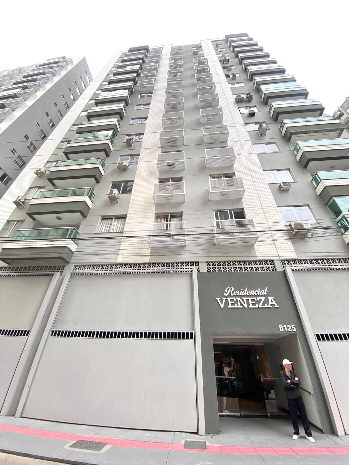 WhatsApp Image 2025-10-25 at 09.29.21